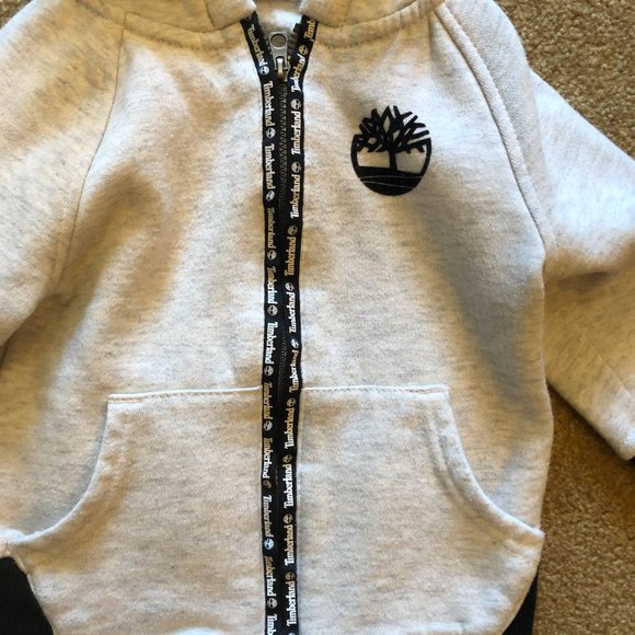 Baby Timberland Sweat Set - Picture 6 of 8
